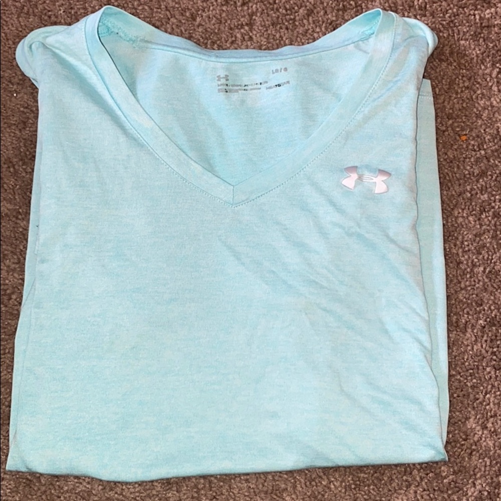 Short sleeved blue T-shirt